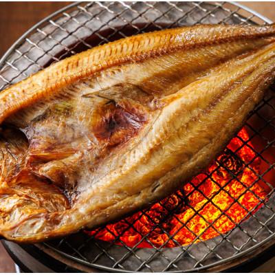 ふるさと納税 釧路町 【毎月定期便】北海道産ほっけ一夜干し 400〜449g×2枚 釧路町の匠が贈る 北の至宝 干物全3回 |  | 02