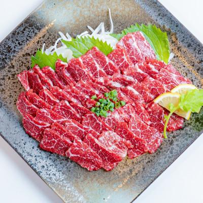 ふるさと納税 宇土市 [毎月定期便]馬刺し特選スライス 300g 醤油6袋(宇土市)全3回