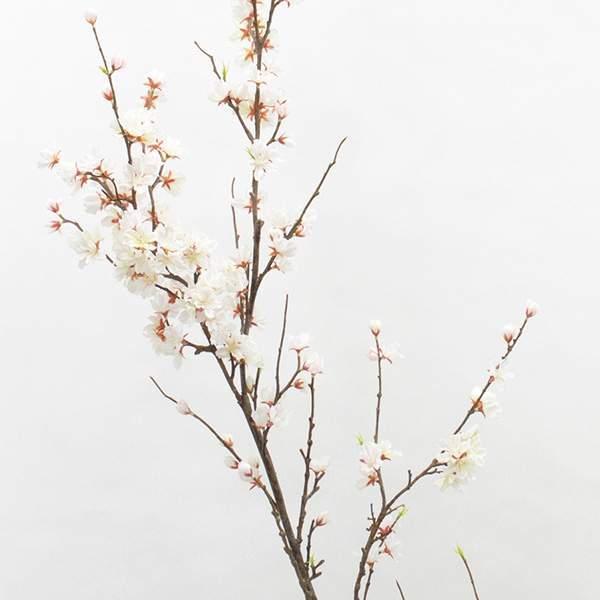 フリージア文花器(彫文黄磁掛分け) 未使用、新品同様 楽天市場】【一輪挿し】加賀藩主 前田家御用達の鋳物メーカーが