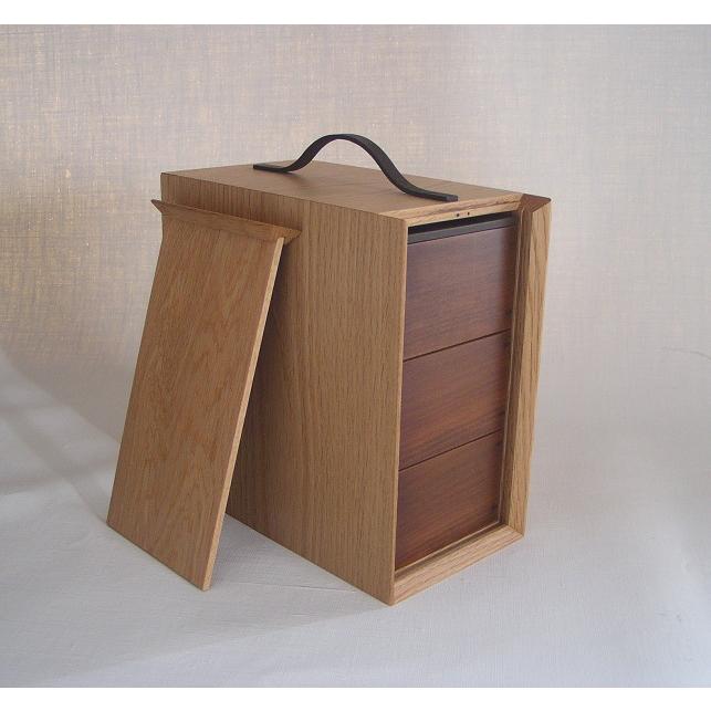 遊山箱　木製　ナラ外箱　３段重