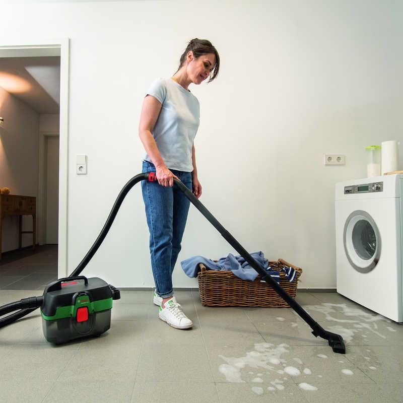 BOSCH 18Vコードレスクリーナー本体のみ ADVAC118H : コジマYahoo!店