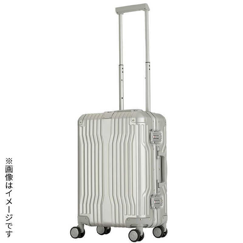 レジェンドウォーカーシルバー キャリーケース 中型　美品‼︎ レジェンドウォーカー 軽量アルミニウム合金ボディフレームキャリー