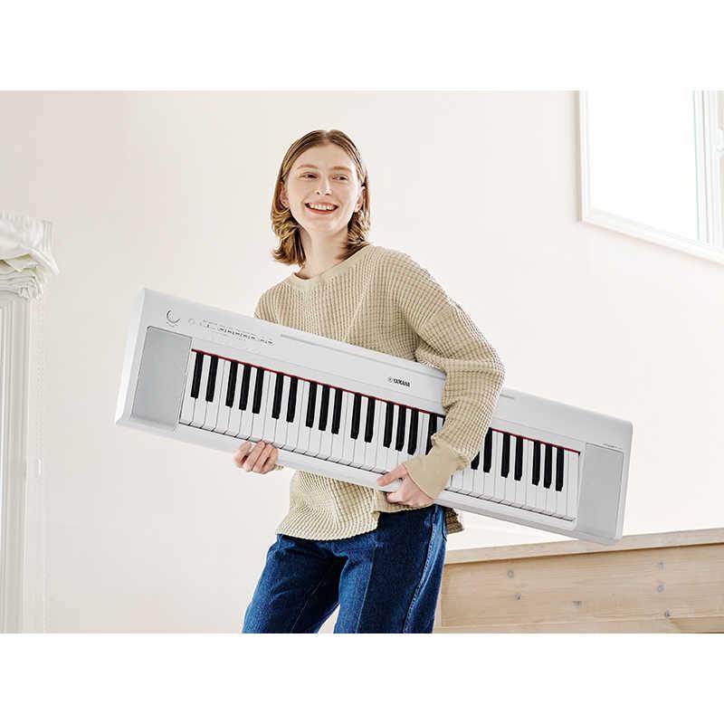 YAMAHA（ヤマハ） 電子キーボード ホワイト ［61鍵盤］ NP-15WH