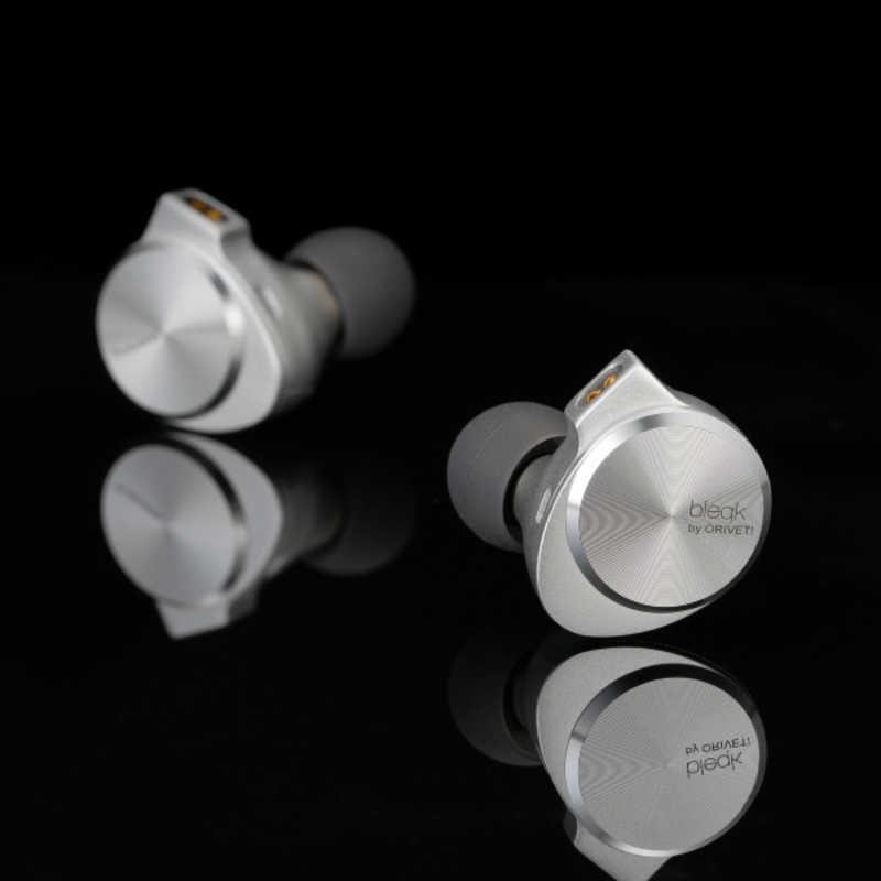 ORIVETI イヤホン カナル型 bleqk Purecaster ORI007 : コジマYahoo!店