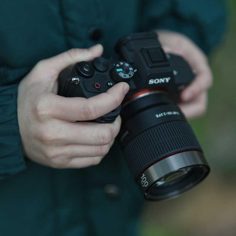 SAMYANG カメラレンズ (ソニーE用/フルサイズ対応) V-AF 100mm T2.3