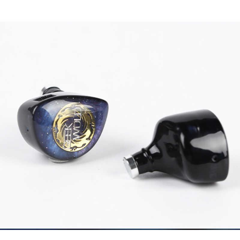 GEEKWOLD カナル型イヤホン GeekWold機 [φ4.4mm バランスプラグ GEEKWOLD カナル型イヤホン GeekWold機 [φ4.4mm バランスプラグ