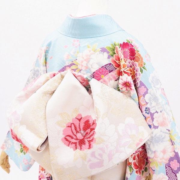 中古】正絹 振袖 フルセット 販売6点セット 半衿付き長襦袢・帯・帯揚・帯〆・重衿付き さわやかブルーに咲く花々 着物だけなら26,400円(税込) : 1241 : 舞衣夢 - 通販 - Yahoo!ショッピング 中古】正絹 振袖 フルセット 販売6点セット 半衿付き長襦袢・帯・帯揚・帯〆・重衿付き さわやかブルーに咲く花々 着物だけなら26,400円(税込) : 1241 : 舞衣夢 - 通販 - Yahoo!ショッピング