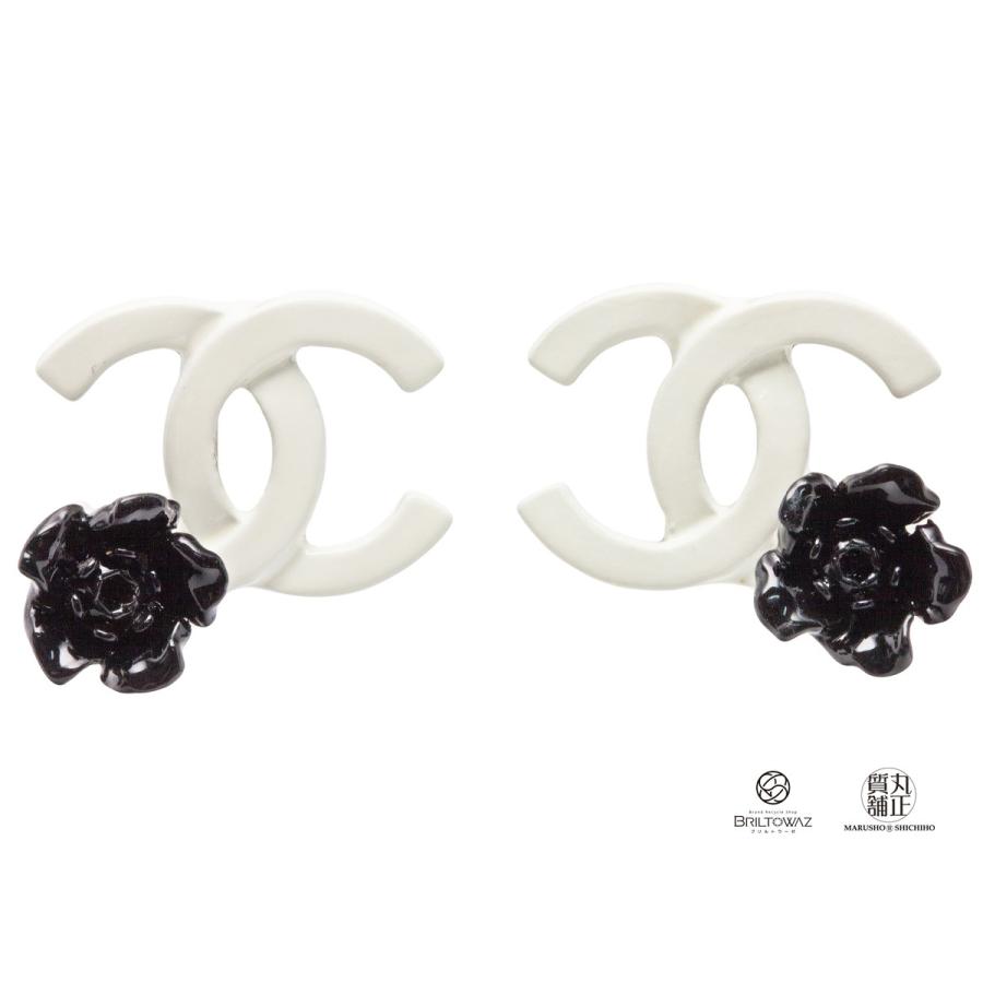 CHANEL シャネル ココマーク カメリア イヤリング ホワイト CHANEL シャネル ココマーク カメリア イヤリング ホワイト