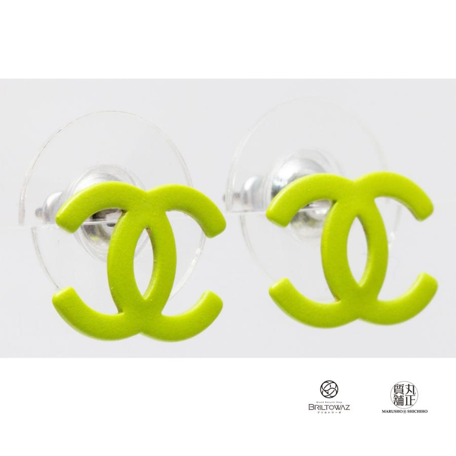 CHANEL シャネル ココマーク ピアス ネオンカラー ライト CHANEL シャネル ココマーク ピアス ネオンカラー ライト