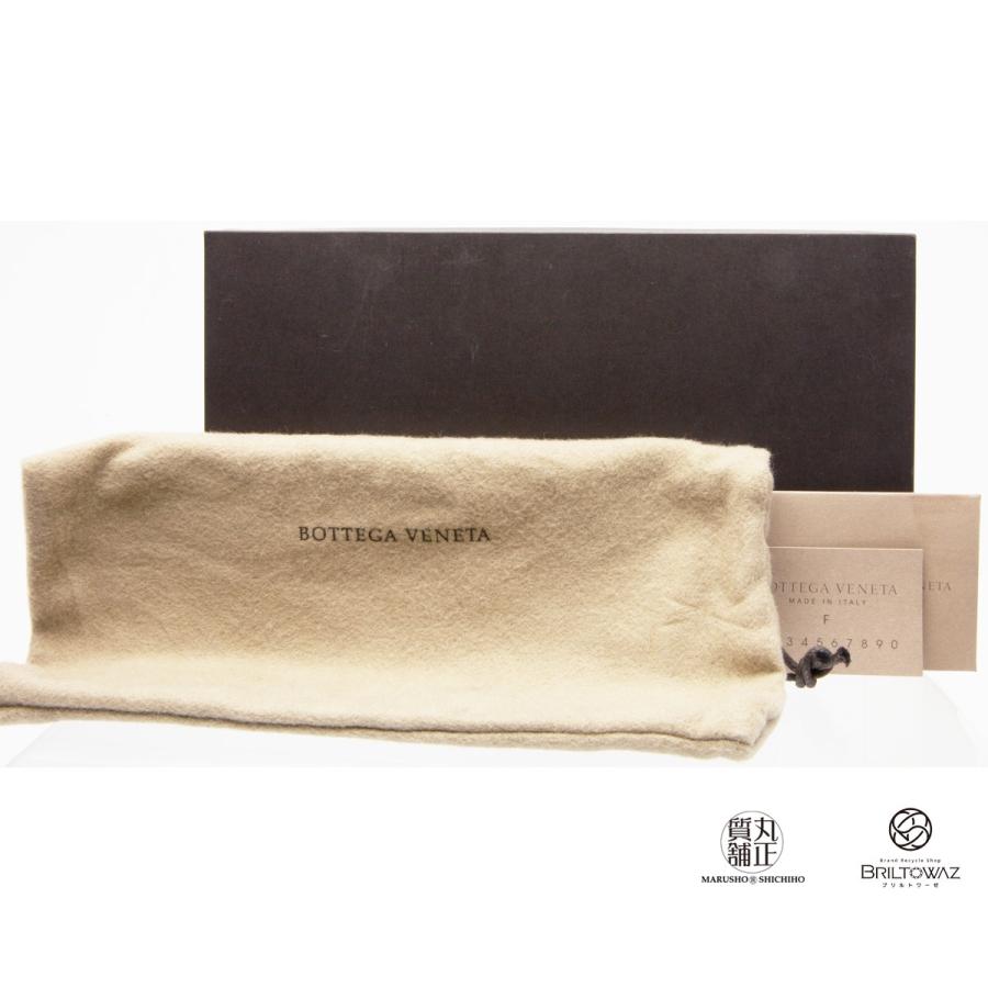 BOTTEGA VENETA（ボッテガ・ヴェネタ） 長財布 バイカラー イントレ