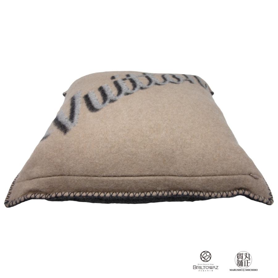 LOUIS VUITTON（ルイ・ヴィトン） クッション ウール カシミア 限定