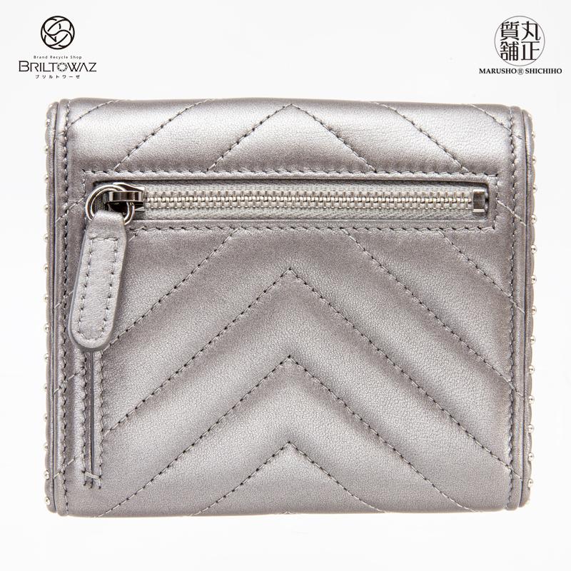 CHANEL シャネル コンパクト 財布 シェブロン スタッズ V字 A81214 三  