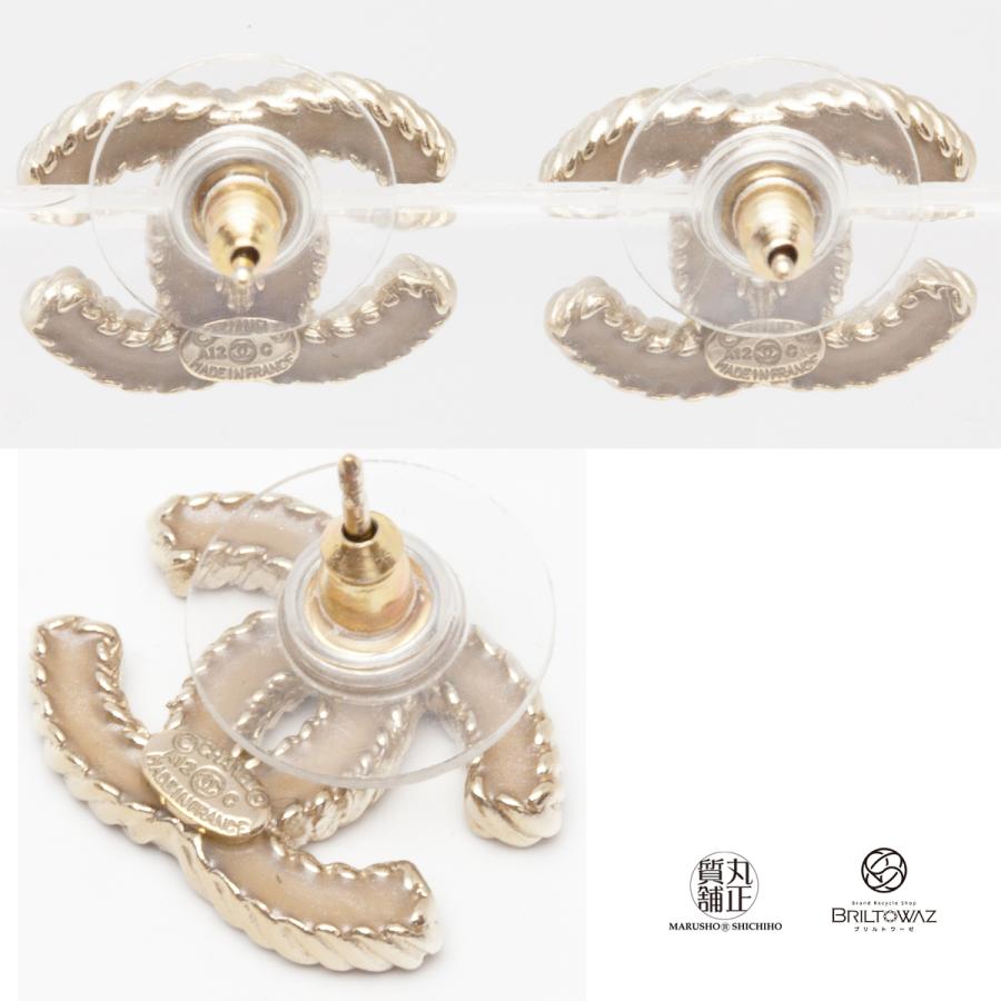 CHANEL（シャネル） ピアス ココマーク エナメル ゴールド金具