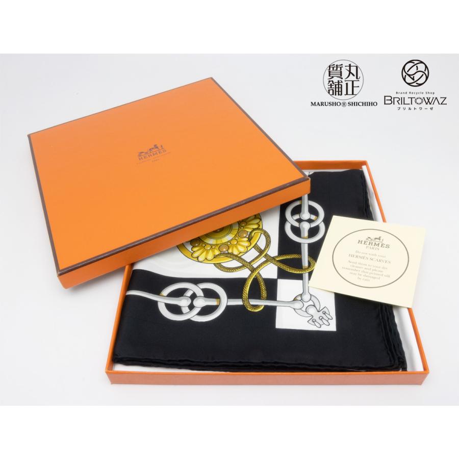 HERMES エルメス カレ90 1972年 ヴィンテージ Cliquetis HERMES エルメス カレ90 1972年 ヴィンテージ Cliquetis