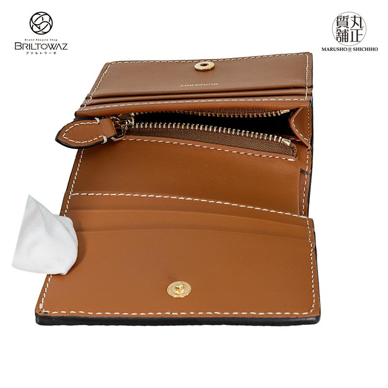 BURBERRY（バーバリー） ノバチェック 2つ折りコンパクト財布