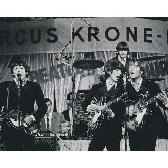 ビートルズ The Beatles 輸入 写真 約20.3x25.4cm 34881 : movie