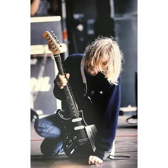 ほぼA4サイズ ミニポスター写真 ニルヴァーナ カートコバーン Kurt