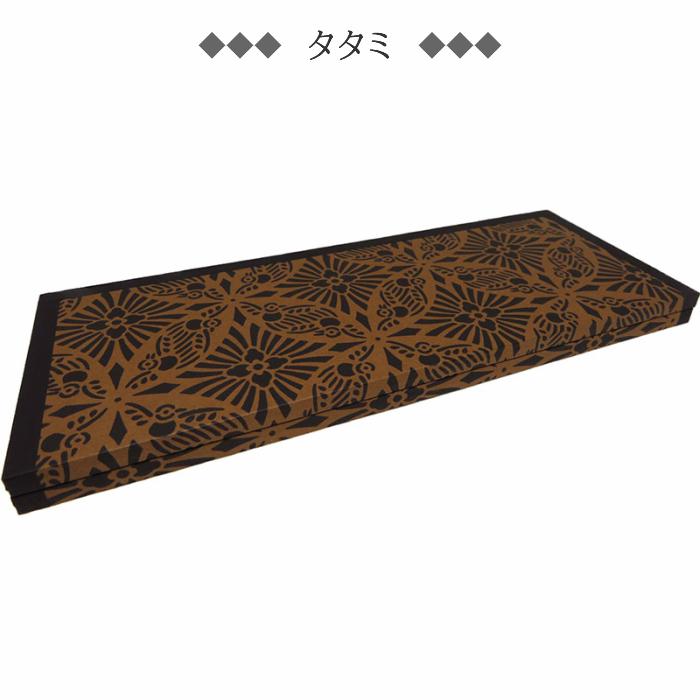 新品未使用 紅花屏風 ミニ屏風 2点 桐箱入り 骨董 日本 お土産 京都 東京 新品未使用 紅花屏風 ミニ屏風 2点 桐箱入り 骨董 日本 お土産 京都