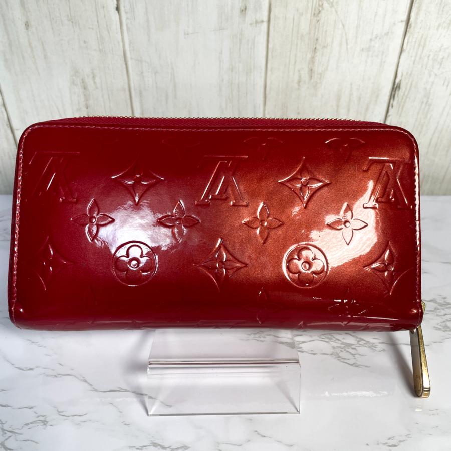 ヴィトン 財布 帽子 ファッション小物 ヴェルニ 赤 Af0031ならショッピング ランキングや口コミも豊富なネット通販 更にお得なpaypay残高も スマホアプリも充実で毎日どこからでも気になる商品をその場でお求めいただけます ファッション ジッピーウォレット 赤 財布