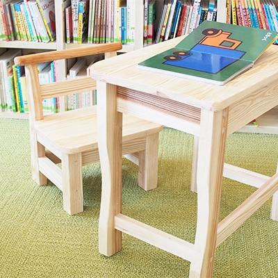 ふるさと納税 大刀洗町 町の老舗大工さん手作りの「ミニテーブル&amp;チェア」