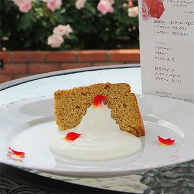 人気top ふるさと納税 神戸町 薔薇のシフォンケーキ3個 ローズペタルティー 薔薇が好きな方へ薔薇薔薇セット Materialworldblog Com