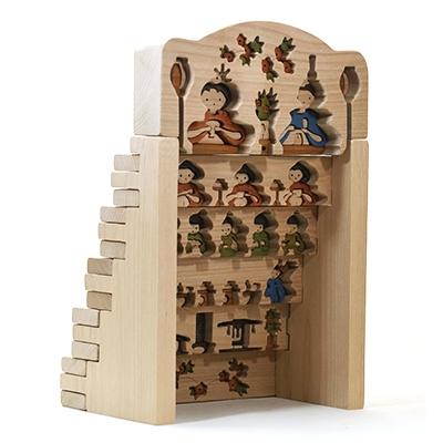 【新入荷】 ふるさと納税 河内長野市 木工パズル　おひなさま5段飾り 【XU3471341140】(126500円)
