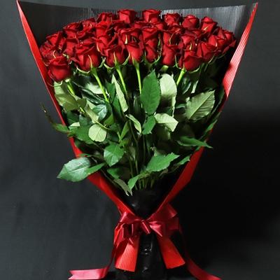 偉大な 唐津市 ふるさと納税 産地直送 バラの花束 赤色のみ36本 60cm以上のものを厳選 ギフト用 新規購入 Www Technet 21 Org