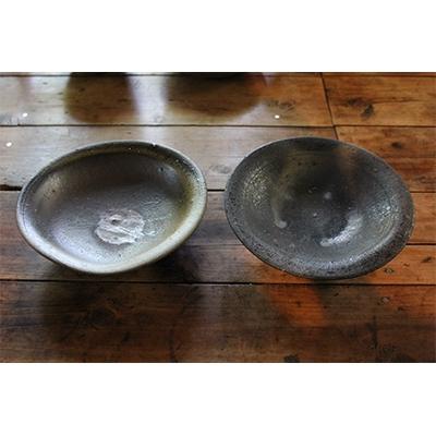 ふるさと納税 松田町 【龍の背窯】山本安朗作 南蛮焼〆小皿(16.5cm)2枚セットの画像