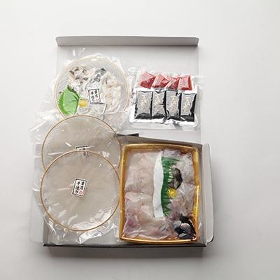 ふるさと納税 茨木市 国内産(養殖)活〆とらふぐ(原体約1.2kg)てっちり鍋&ふぐ刺身2人前 