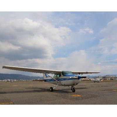 ふるさと納税 羽曳野市 セスナ機による「古市古墳群」遊覧飛行(39000円)