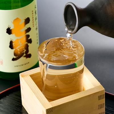 ふるさと納税 山梨県 山梨のお酒 七賢 純米・純米吟醸・純米大吟醸・ぴかぴか光る輪っか日本酒 4本仕かける [日本酒]