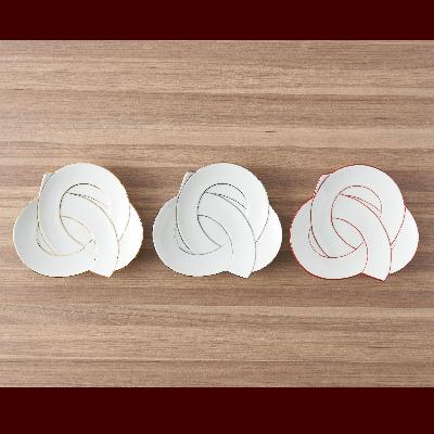 ふるさと納税 有田町 ハレの日にピッタリ!! 吉祥結び銘々皿 / 3枚