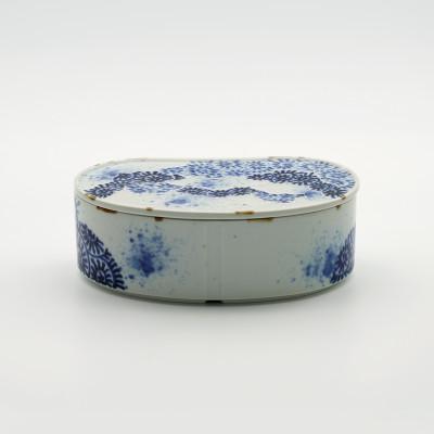 ふるさと納税 有田町 数量限定【有田焼 / 福泉窯】染付蛸唐草文様繭型