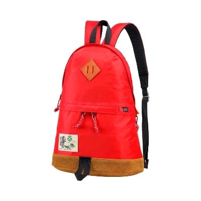 ふるさと納税 豊岡市 豊岡鞄　WALK ABOUT WOODS Mei 15L(レッド)｜y-sf