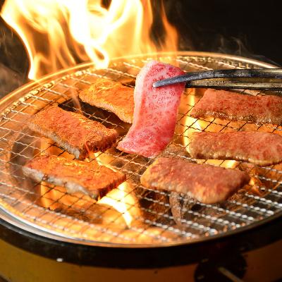 オープニング大セール ふるさと納税 中津市 おおいた和牛 大分県産豚 おおいた冠地どり3種盛 合計750g Materialworldblog Com