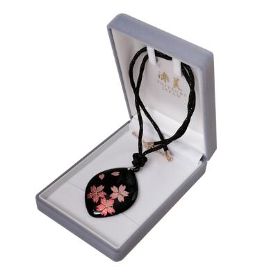 ふるさと納税 海南市 漆器のペンダント ダイヤ形 手描き蒔絵 さくら