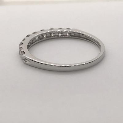 送料無料 ふるさと納税 甲府市 プラチナ900　0.50カラット　ダイヤモンドリング　#10 【WSO1981556622】(72220円)