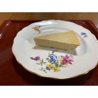 ふるさと納税 苅田町 和三盆モカフロマージュ1ホール(径18cm)と和三盆無添加プリン6個セットの画像