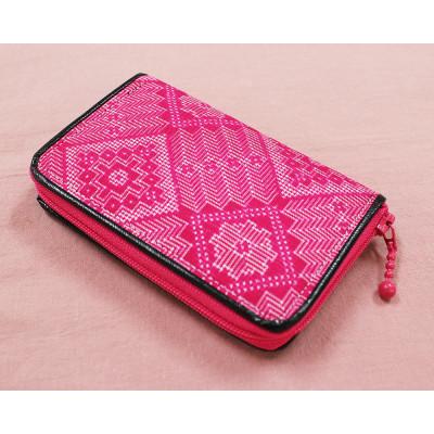 ふるさと納税 龍郷町 本場奄美大島紬 マルチケース(奄美の彩りシリーズ 緋寒桜)