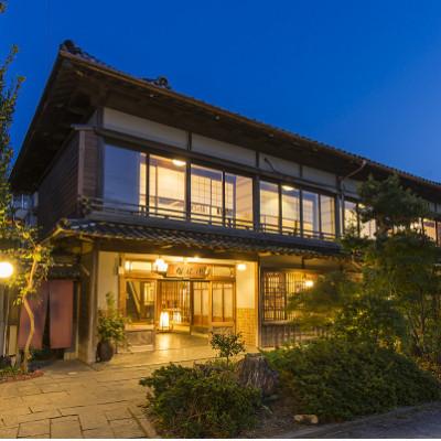 ふるさと納税 田原市 「和味の宿角上楼」の2名ご受け入れる一時滞在券【一泊二食付き添い人 週日押さえる】 レンタル、各種サービス-その他クーポン券