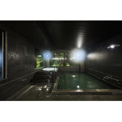 ローボード ふるさと納税 新温泉町 御宿コトブキ　快眠セラピー付き1泊2食飲み放題ペア平日宿泊券 【UO2716312783】(99000円)