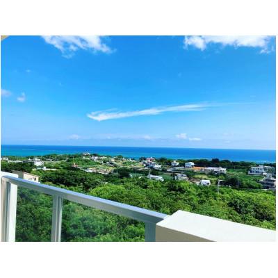 【新品訳あり】 ふるさと納税 南城市 ホテル沖縄夢登の2泊2名様朝食付き　2階ツインルーム宿泊券 【DGJ1887660876】(68799円)