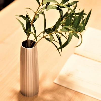 超特盛ミラクルプライス ふるさと納税 西尾市 古代建築の柱の精神を継承したアルミ総切削の花器【OOPARTS-002】　S057 【FK8231127205】(30000円)