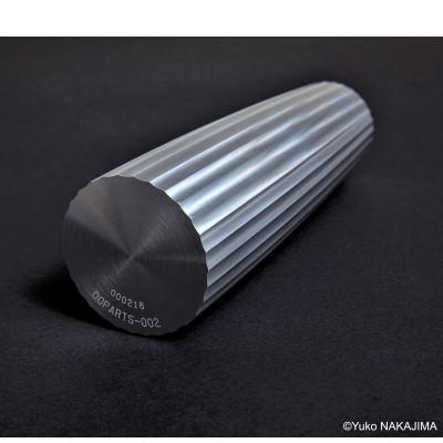 超特盛ミラクルプライス ふるさと納税 西尾市 古代建築の柱の精神を継承したアルミ総切削の花器【OOPARTS-002】　S057 【FK8231127205】(30000円)