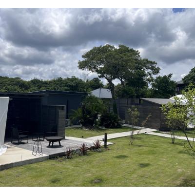 匿名配送 ふるさと納税 いすみ市 【平日宿泊券】LUMP　COURT　ISUMIのプライベートサウナプラン　1泊2食付宿泊券 【YWU3923419295】(143000円)