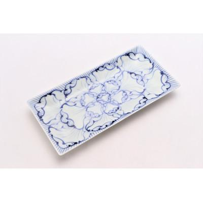 ふるさと納税 有田町 【有田焼】そうた窯 染付花弁紋長角皿(小) 2枚