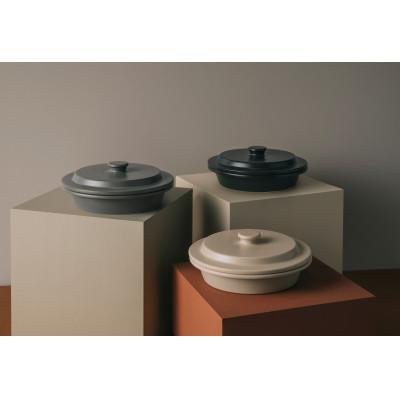 ふるさと納税 四日市市 PETARI Shallow Pot 24cm Igneous Rock