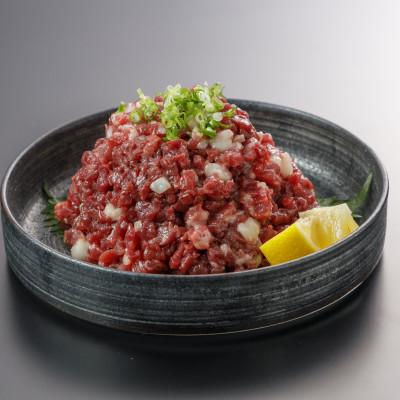 ふるさと納税 宇土市 馬肉[ユッケ]700g 自家製タレ付き(宇土市)