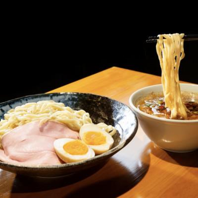 ふるさと納税 鳥栖市 行列店「夢を語れ」の系列店[夢の一歩]豚1本付き! つけ麺セット(3食入り)