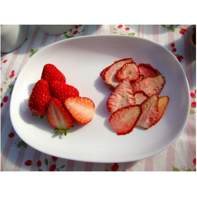 ふるさと納税 東庄町 噛めば噛むほどおいしさあふれる。自家製ドライいちご 25g×4袋 計100g